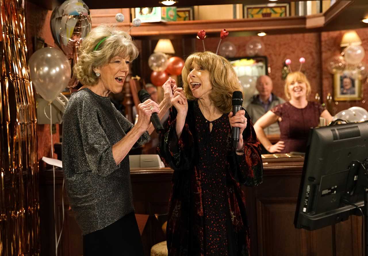 Coronation Street Fans Shocked by Age Gap Between Audrey and Gail Actresses