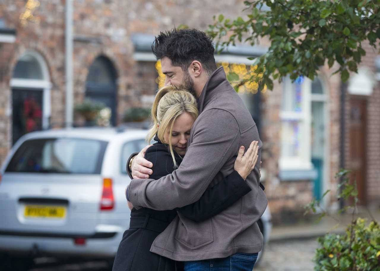 Sarah Platt Betrays Adam Barlow in Shocking Coronation Street Twist