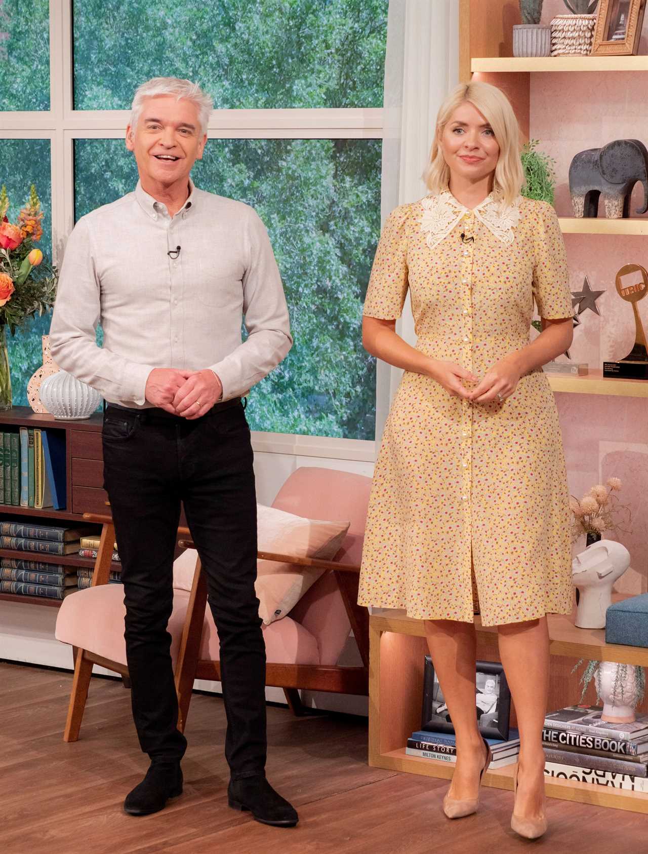 Cat Deeley Reportedly Turns Down Mega Bucks Offer to Replace Holly Willoughby on This Morning