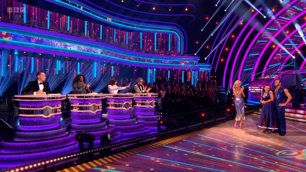 Strictly fans accuse judge of 'fixing show'