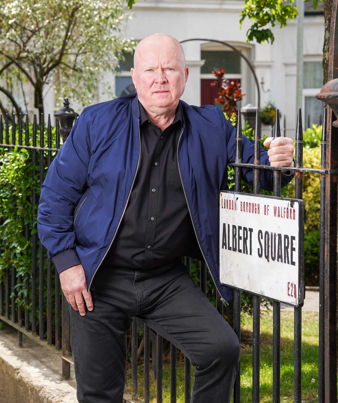 EastEnders' Steve McFadden takes a break from panto in Luton