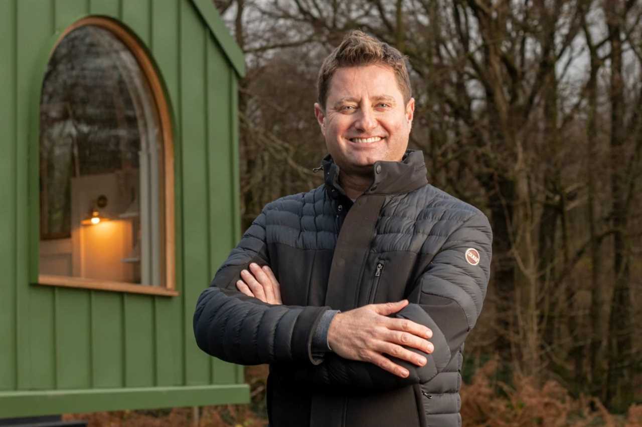 George Clarke wows fans with stunning photo of his lookalike daughter