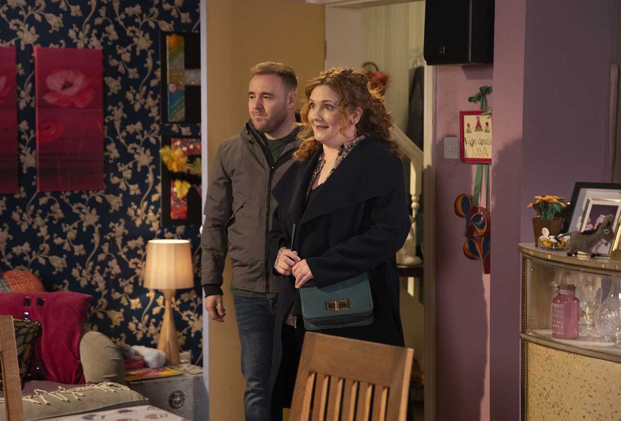 Coronation Street: Fiz Stape Returns Home and Shakes Things Up