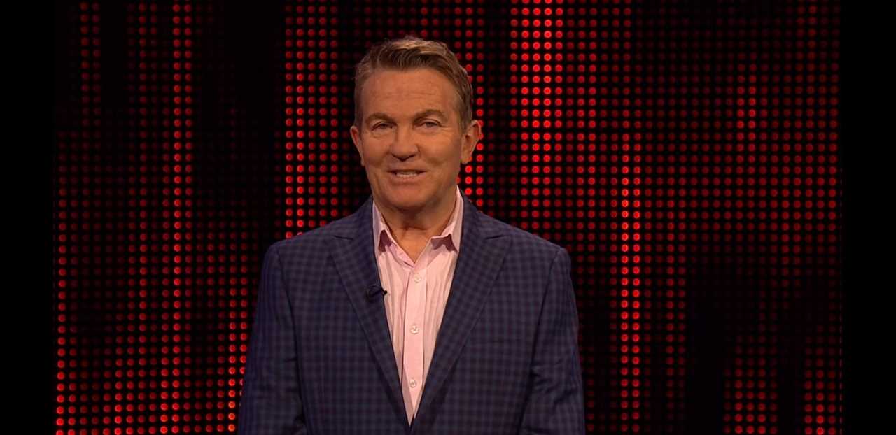 Bradley Walsh sparks health concerns among fans as he 'struggles' on The Chase