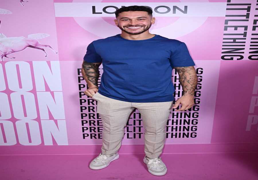 Love Island Drama Unveiled: Callum Jones Gets Close to