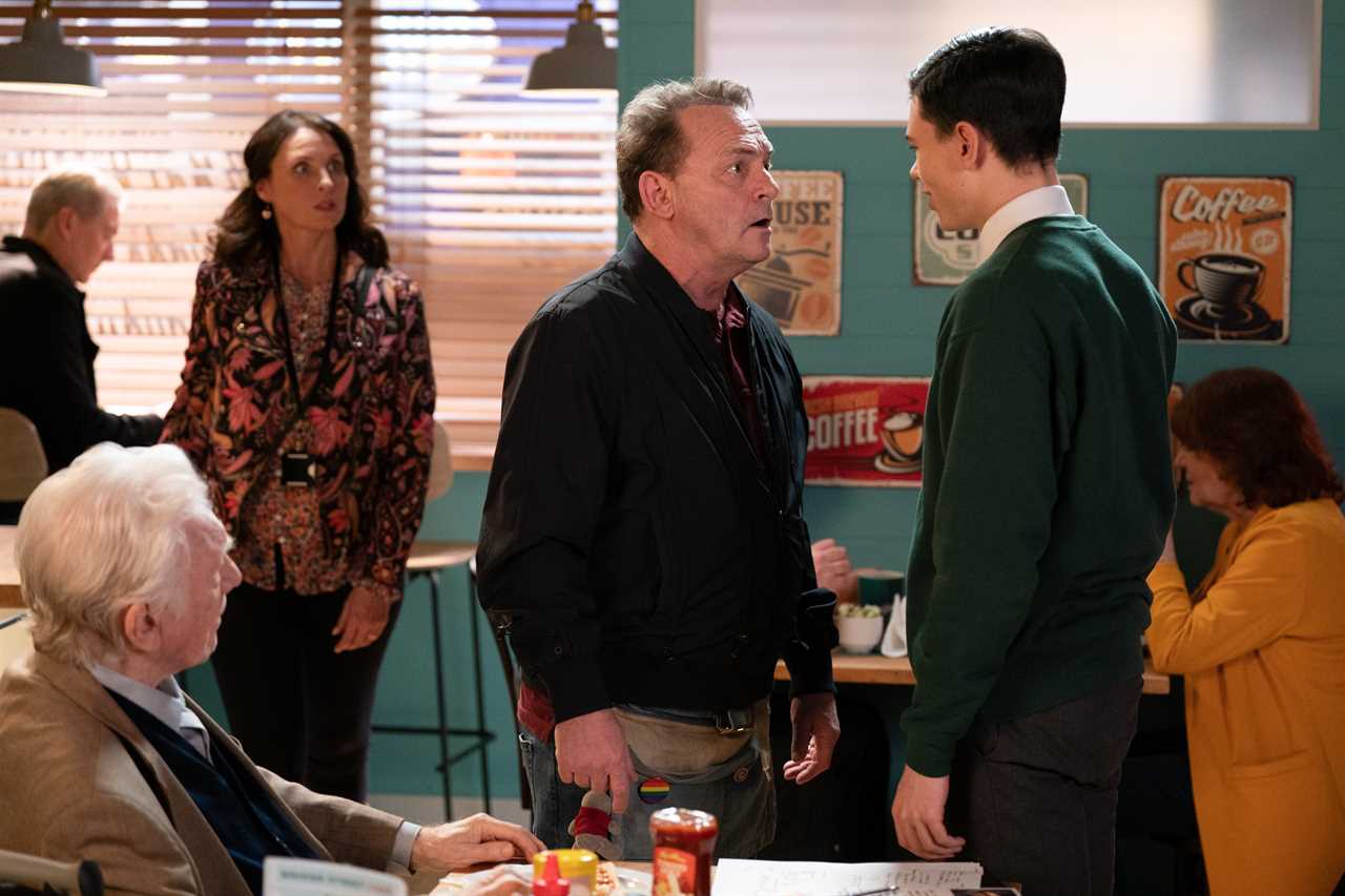EastEnders Spoilers: Billy Mitchell's Violent Outburst as Dad Returns
