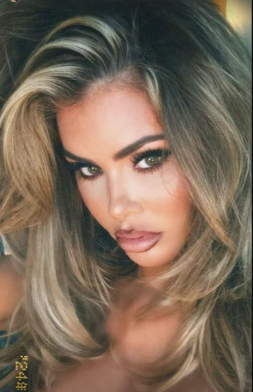 Chloe Sims shows ex Miles what he’s missing with sultry snap after shock split