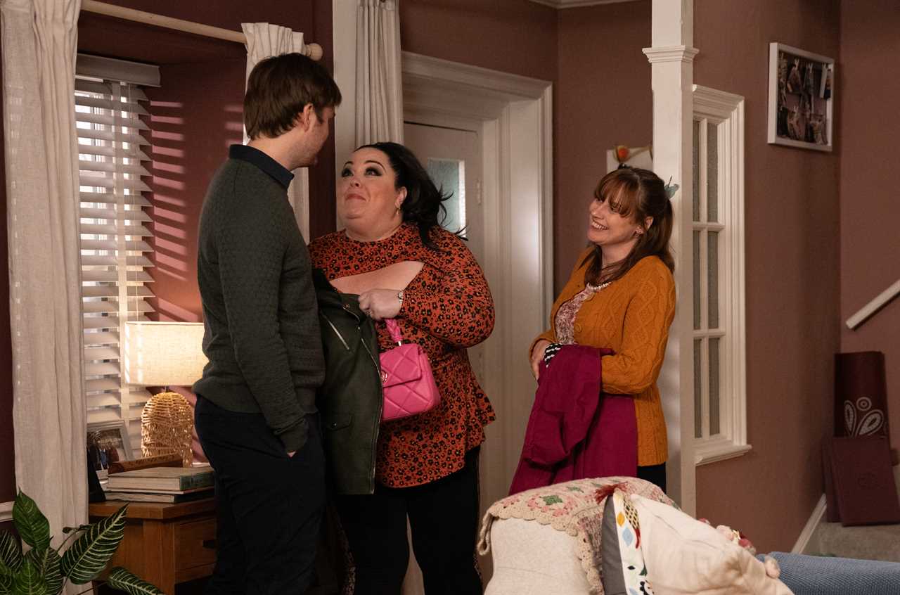 Emmerdale Spoilers: Belle Dingle violently attacked by husband Tom King