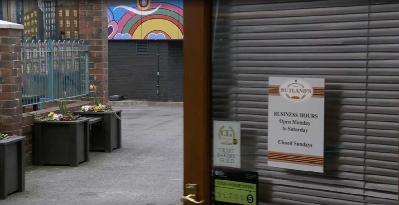 Coronation Street viewers spot glaring on-screen blunder about rarely-seen business