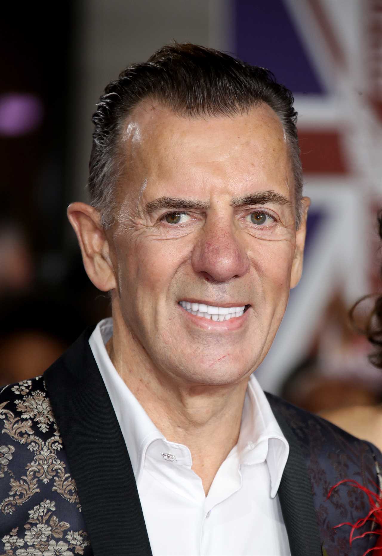 Duncan Bannatyne reveals near-death experience after dragonfly bite