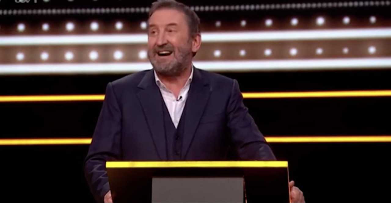 'That's massive' - Lee Mack stunned on The 1% Club as 'impossible' question wipes out dozens of players