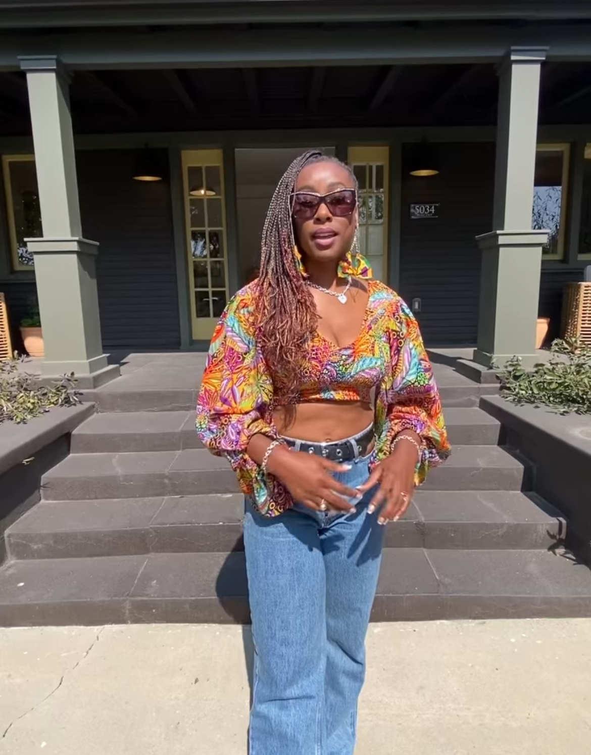 'All I see is you!' A Place in the Sun star Scarlette Douglas wows fans with tiny top during house tour