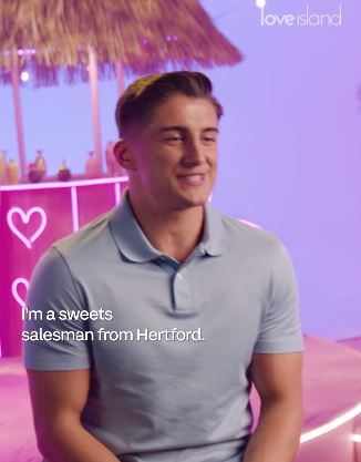 Love Island contestant 'accidentally outs himself as a cheat' in shocking video