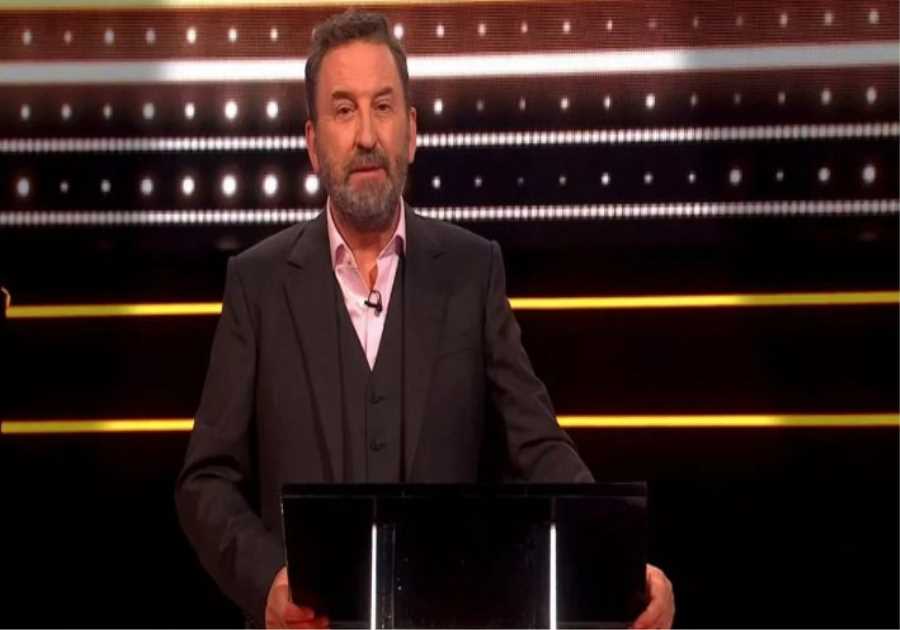 'That's massive' - Lee Mack stunned on The 1% Club as 'impossible' question wipes out dozens of players
