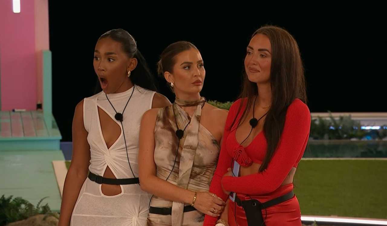 Love Island shock as four Islanders axed in mass dumping