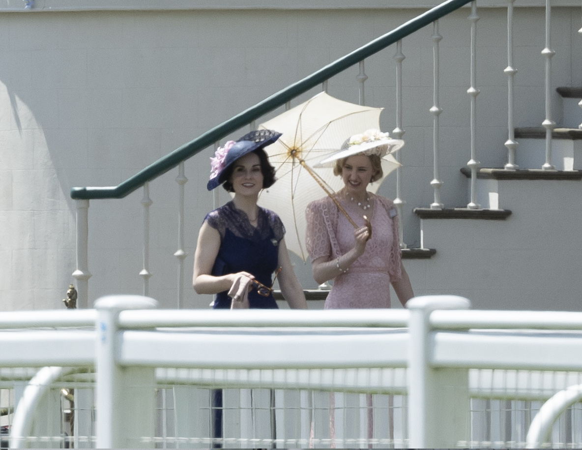 Downton Abbey Cast Enjoys a Day at the Races While Filming Third Movie