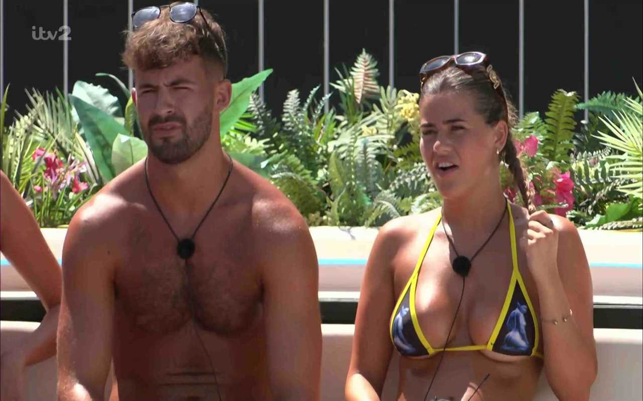 Love Island Fans Label Sean as a 'Gaslighter' after Controversial Kiss