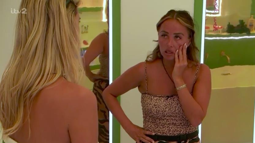 Love Island fans shocked as Nicole Samuel admits to fancying one girl’s DAD