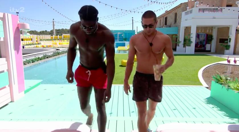 Love Island Feud Suddenly Quashed - Fans Question Authenticity