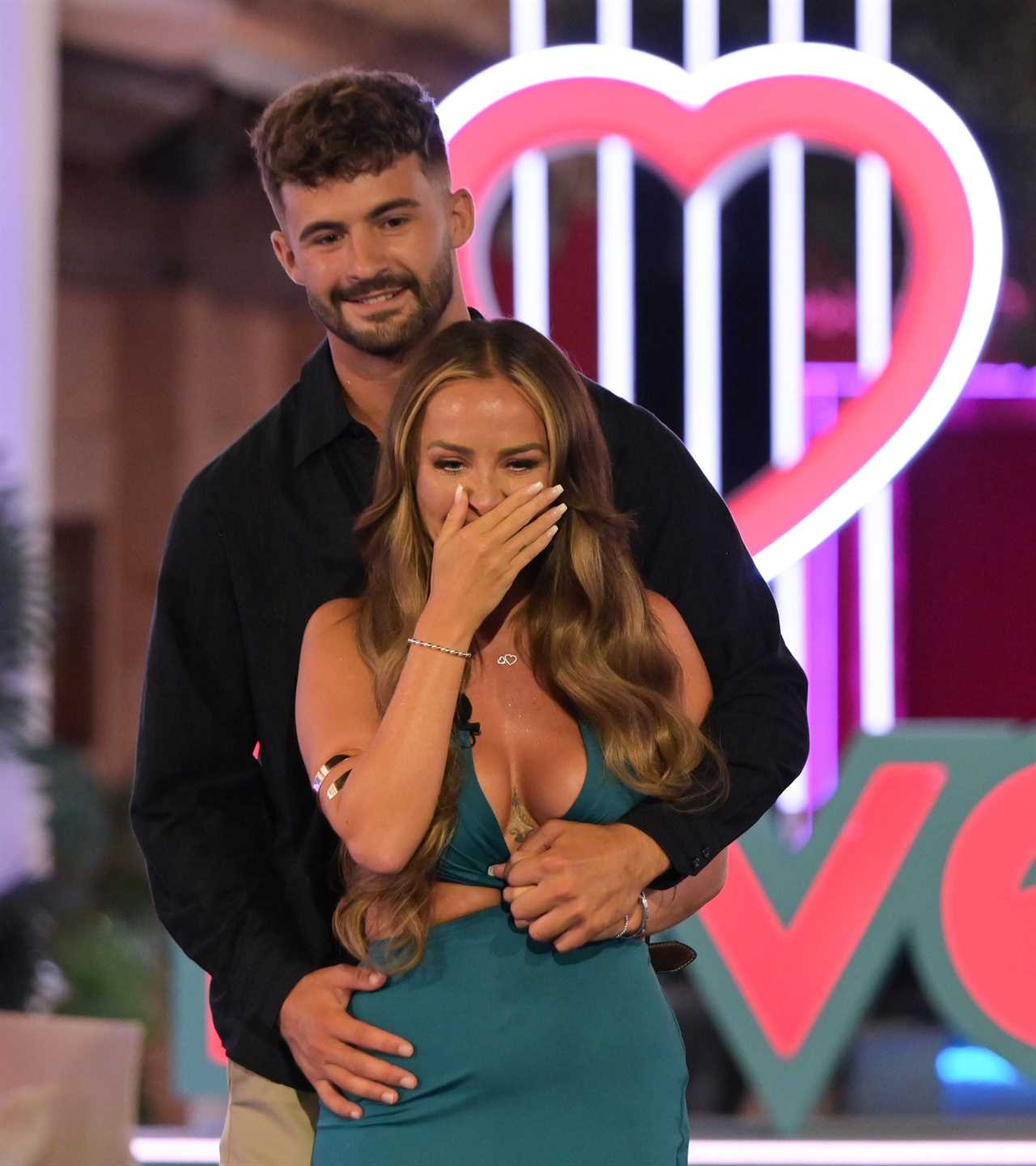 Love Island fans outraged as favorite couple fails to win