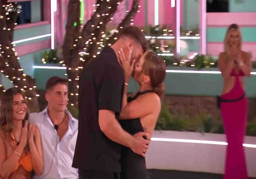 Love Island Fans Accuse Show Couple of Getting 'Winners Edit'