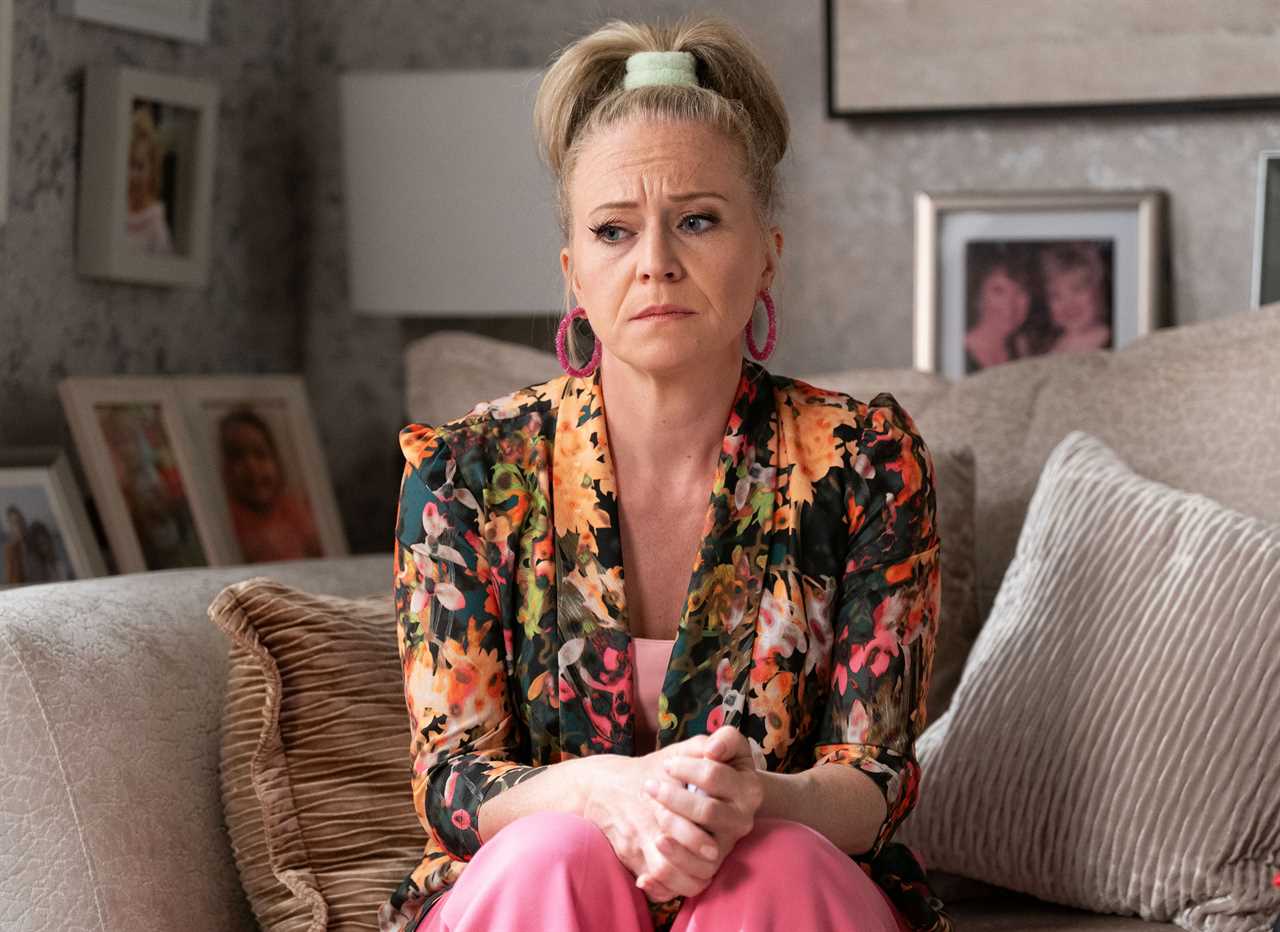 Linda Carter's Life Hangs in the Balance in EastEnders