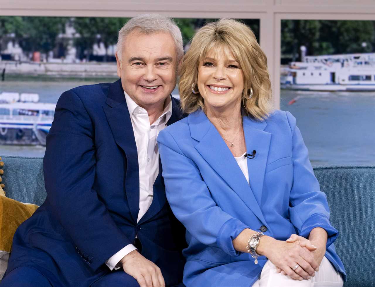 Ruth Langsford Keeps Wedding Ring On Amid Eamonn Holmes' New Relationship