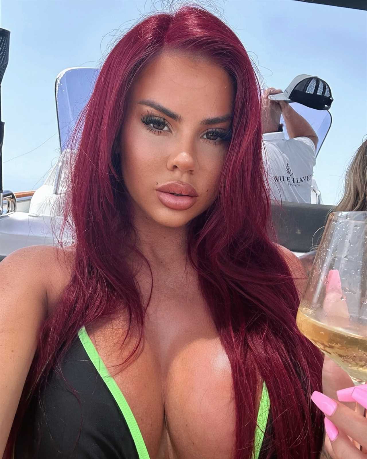 Love Island's Hannah Elizabeth Rocks New Look with Dramatic Hair Makeover