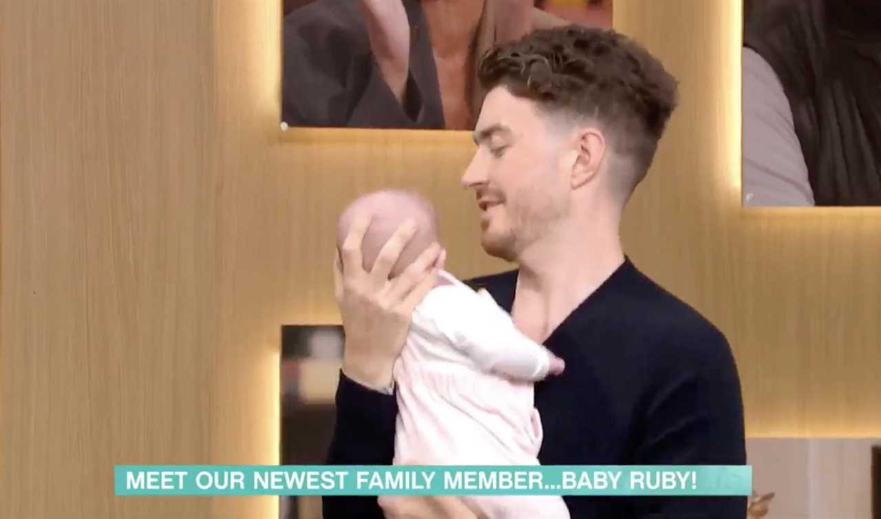 Sian Welby makes a heartwarming return to This Morning with baby Ruby