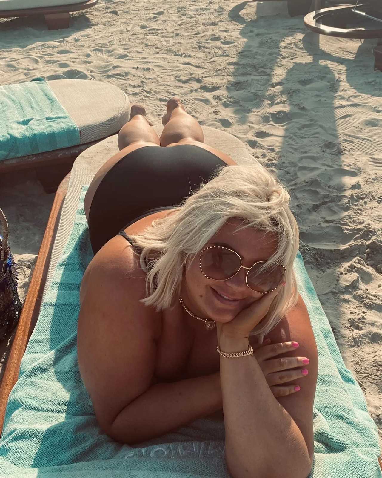 Gemma Collins wows fans with makeup-free swimsuit snap from holiday