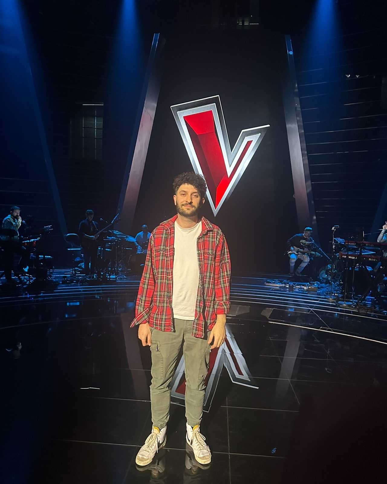 The Voice UK embroiled in fix row over contestant with record deal