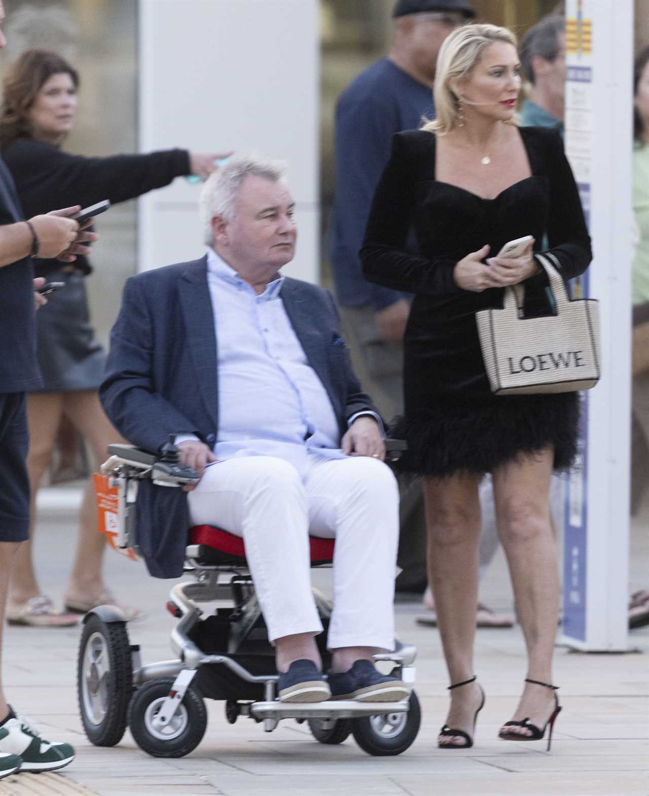 Ruth Langsford removes stairlift in revenge on Eamonn Holmes