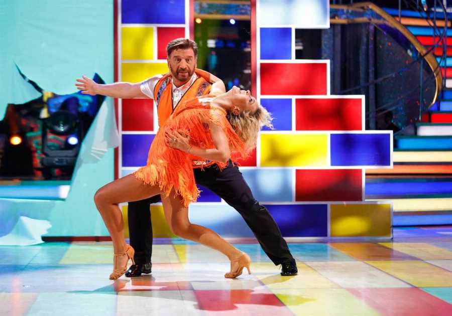 Is Nick Knowles the first to leave Strictly Come Dancing?