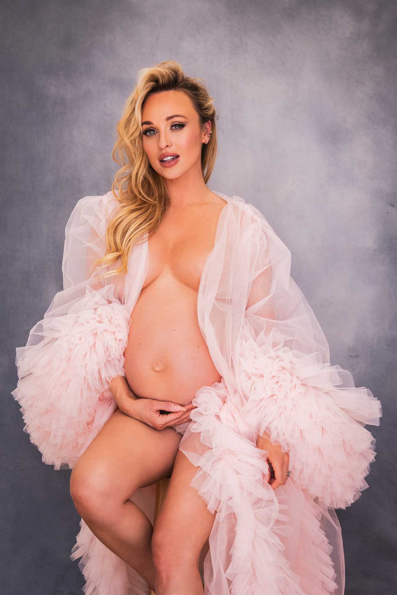 Jorgie Porter praises Margot Robbie for inspiring her to embrace her pregnancy