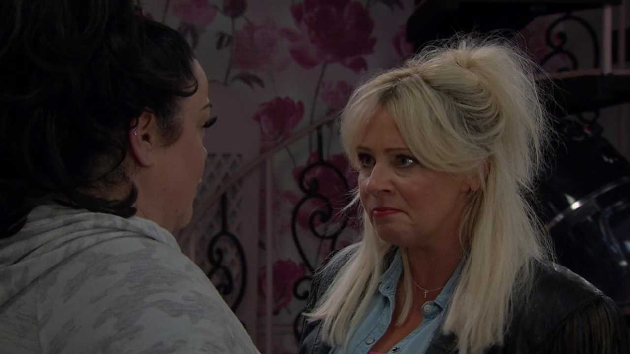 Emmerdale's Tina Dingle Returns for Shocking Reason