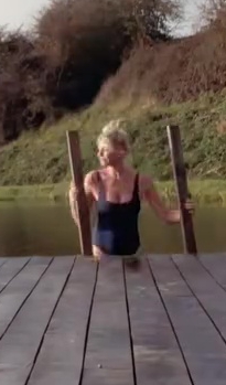 Jeremy Clarkson's Girlfriend Lisa Hogan Makes a Splash During Wild Swim