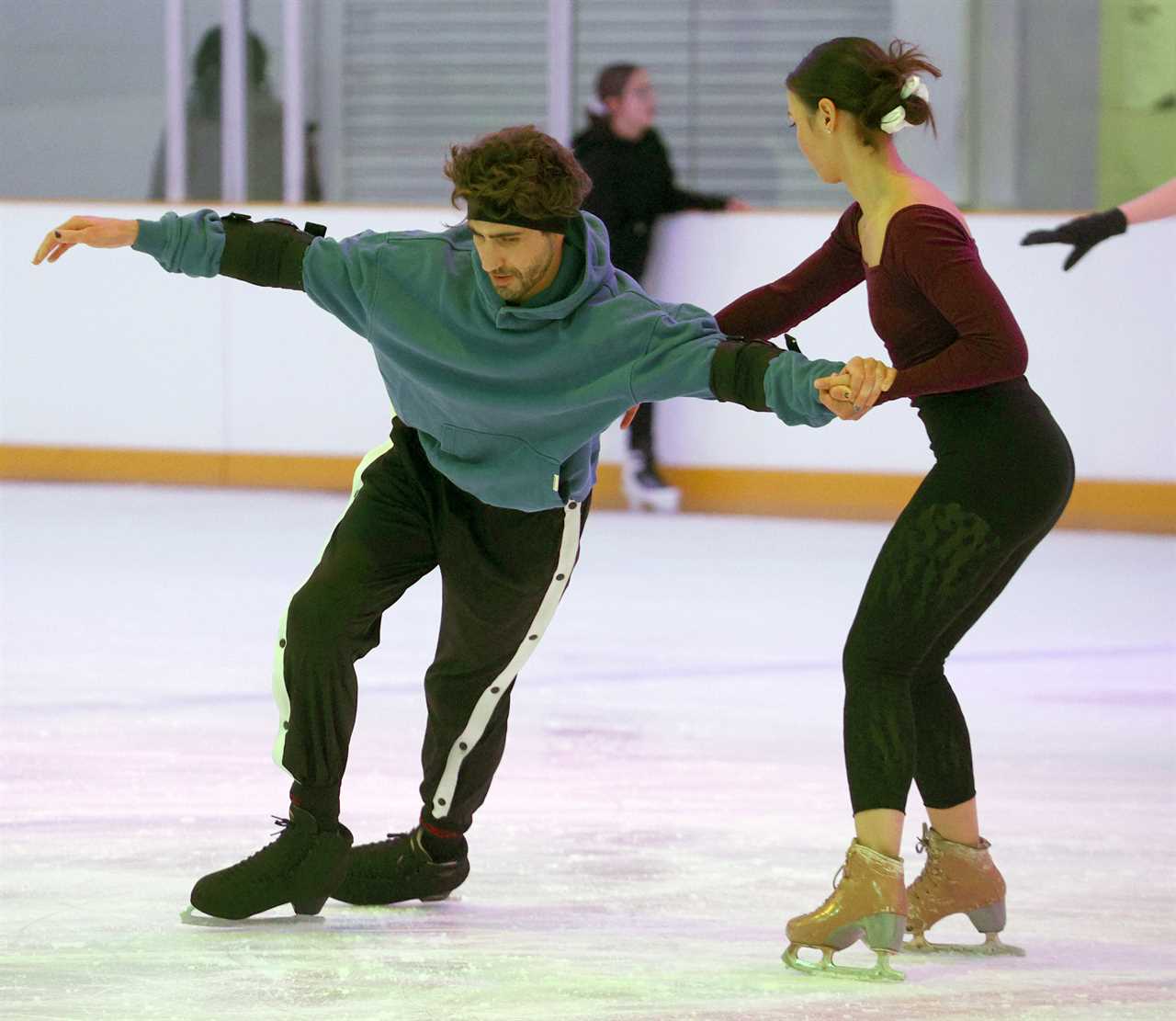 Love Island's Chris Taylor seen struggling on ice during first skate with Dancing On Ice partner Vanessa Bauer