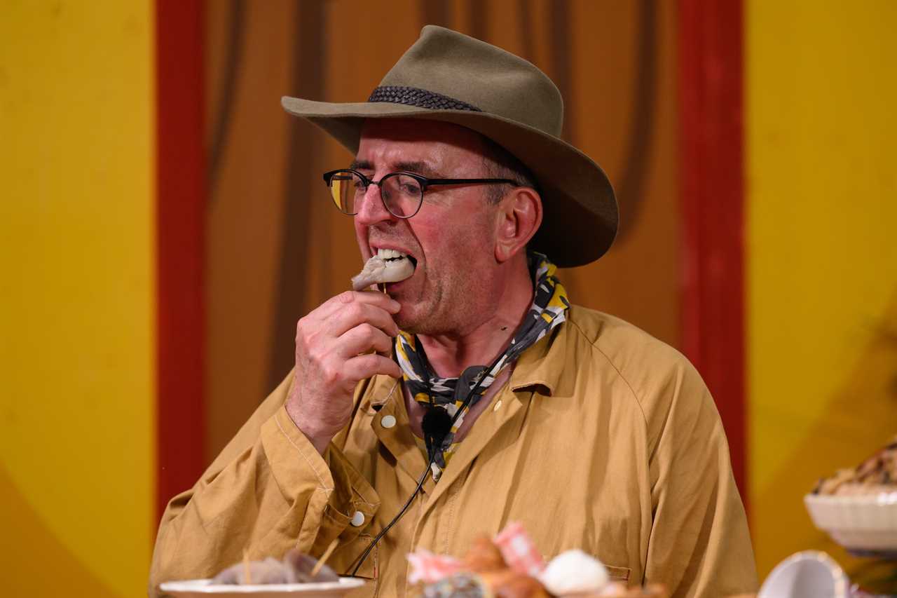 I’m A Celeb’s Maura Higgins and Rev Richard Coles Shine in First Eating Challenge