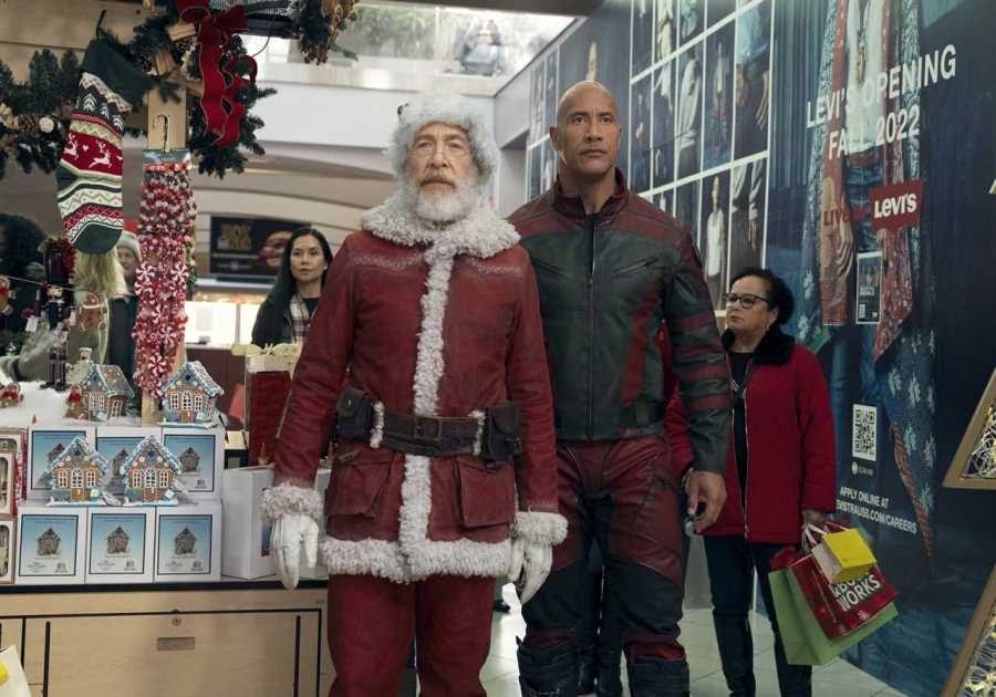 Fans Slam The Rock's £200 Million Christmas Movie