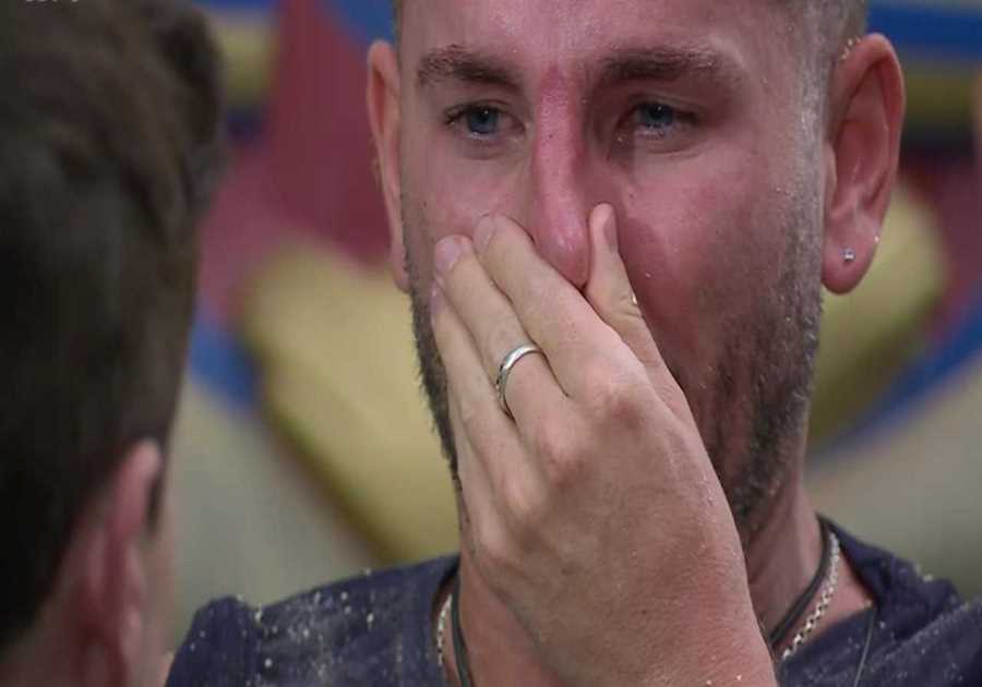 Dean McCullough accused of 'fake tears' as he quits I'm A Celebrity Bushtucker Trial