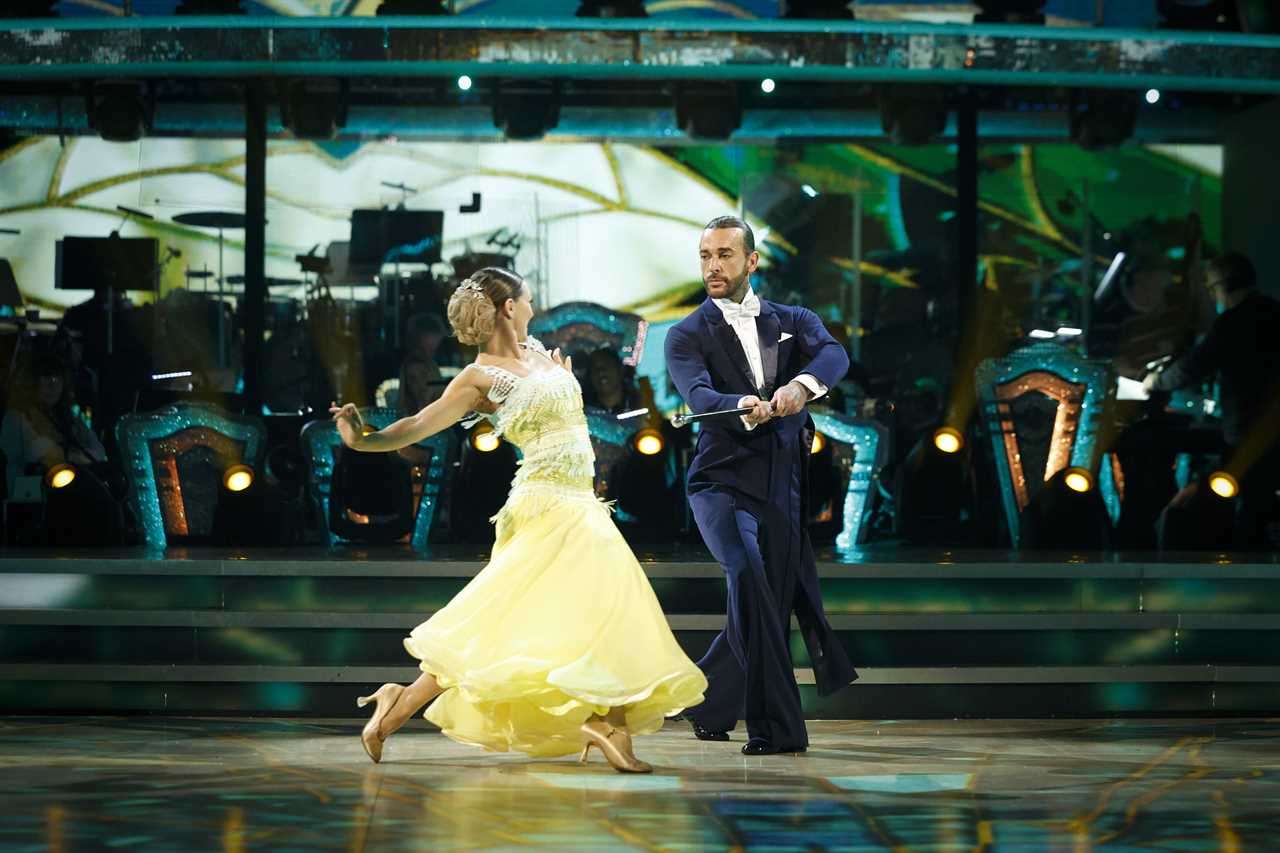 Pete Wicks to Invite Maura Higgins to Strictly Final