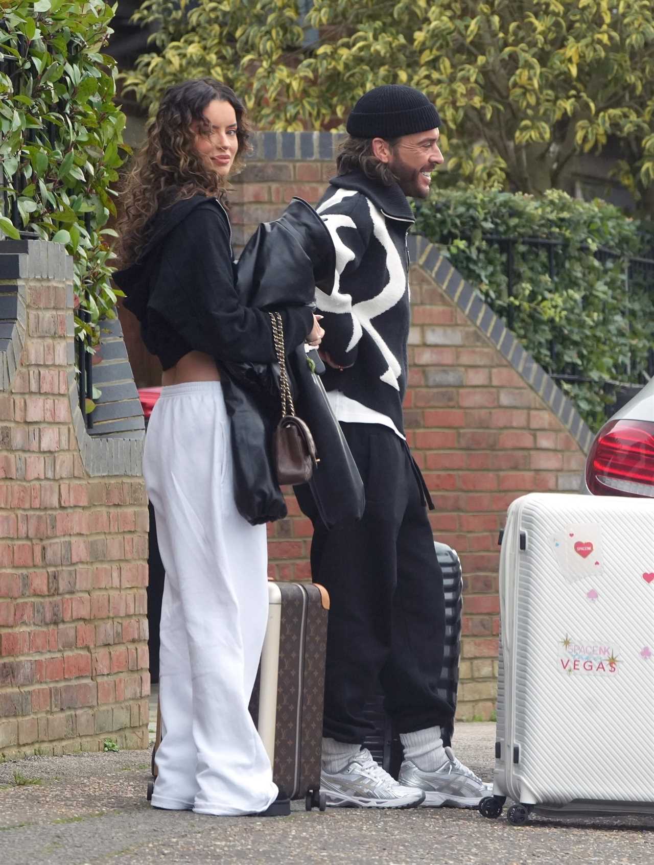 Maura Higgins and Pete Wicks Spotted Packing for a Christmas Getaway