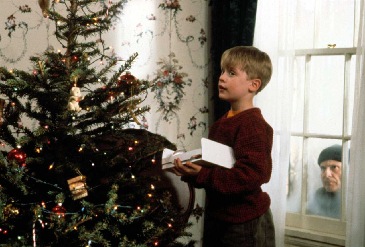 The Biggest Christmas Movie Blunders Revealed