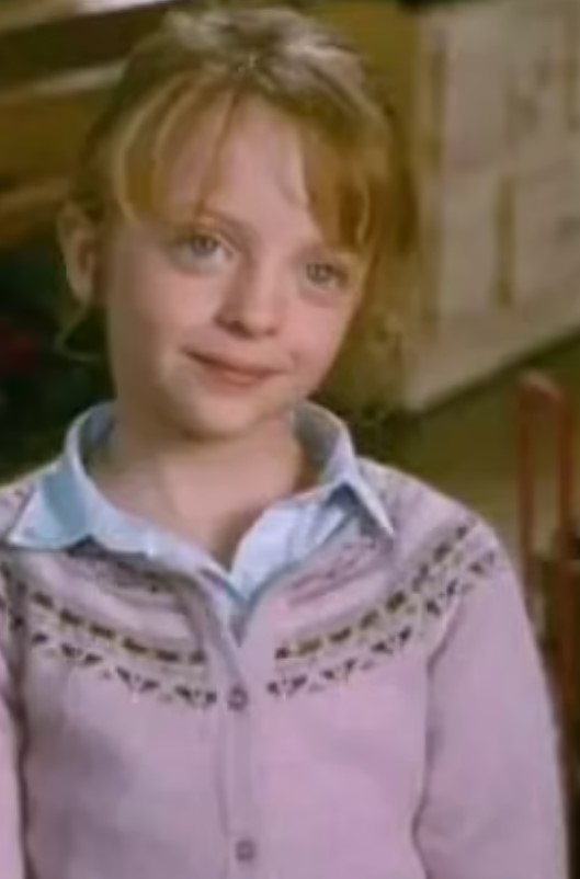 The Holiday Child Star: A Look at Miffy Englefield's Transformation 18 Years Later