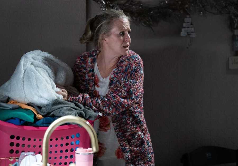 EastEnders: Linda Carter hits rock bottom as alcoholism spirals out of control