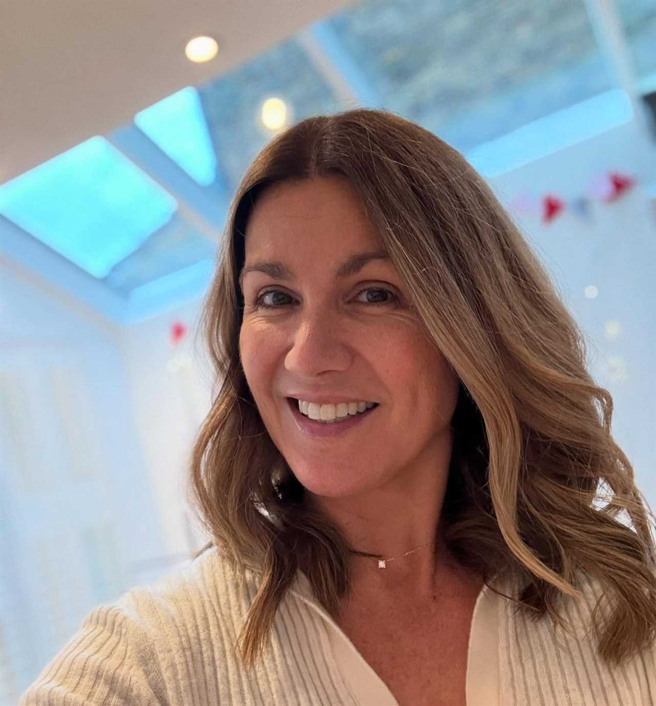 Makeup-free Susanna Reid debuts new blonde hair ahead of Good Morning Britain return