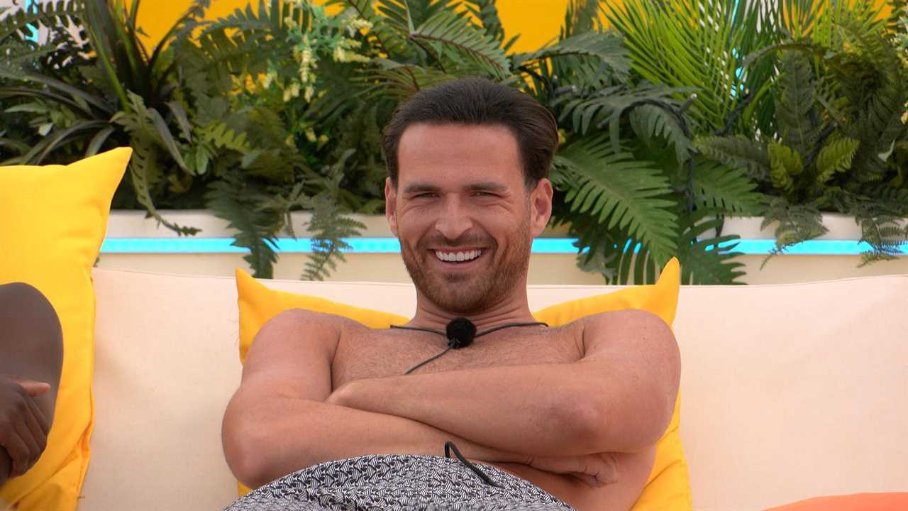 Love Island All Stars Contestant Ronnie Vint Reveals Secret Behind His Famous Hair