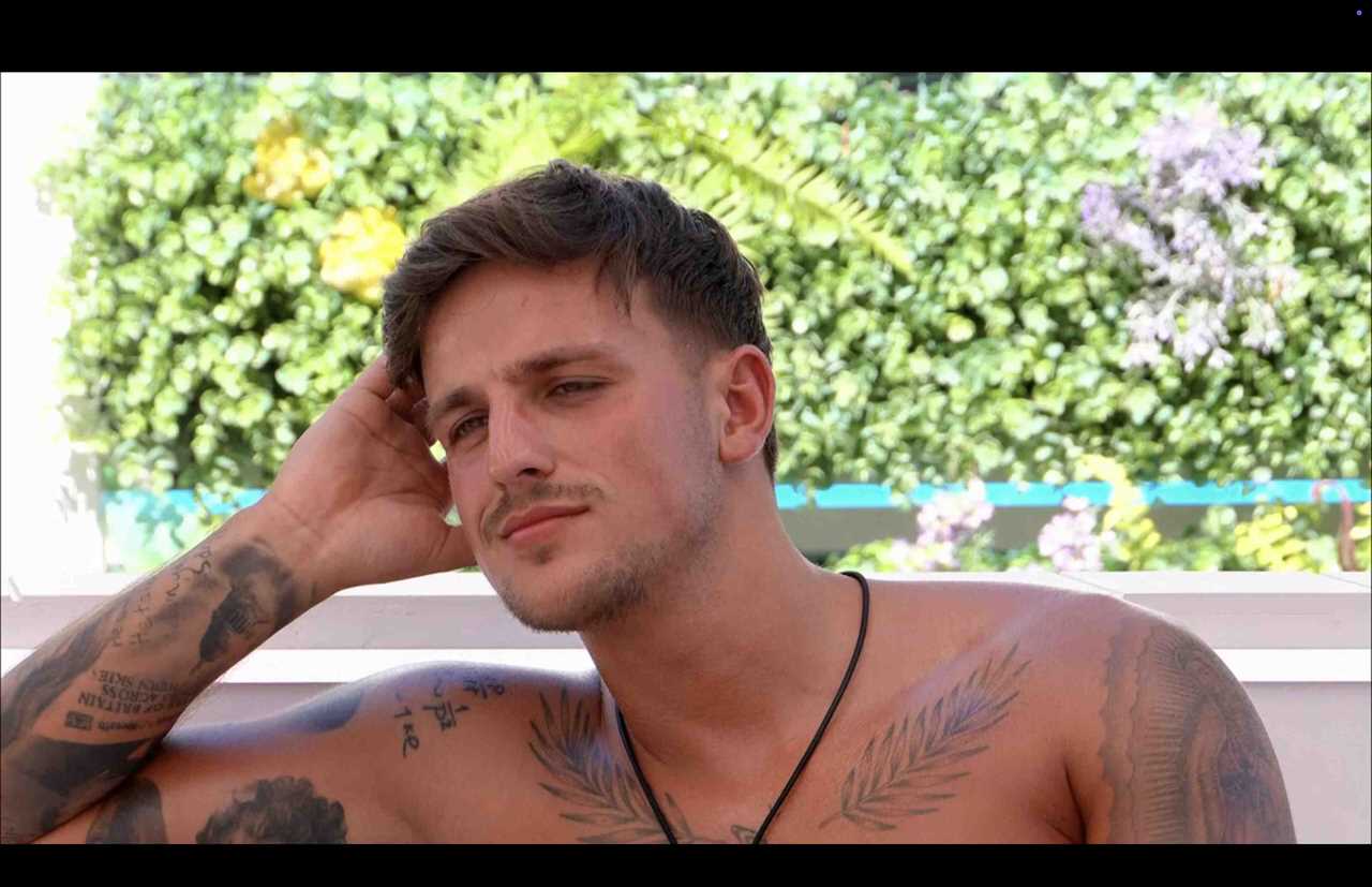 Love Island's Luca Bish Takes Swipe at Scott Thomas After Saucy Kissing Game