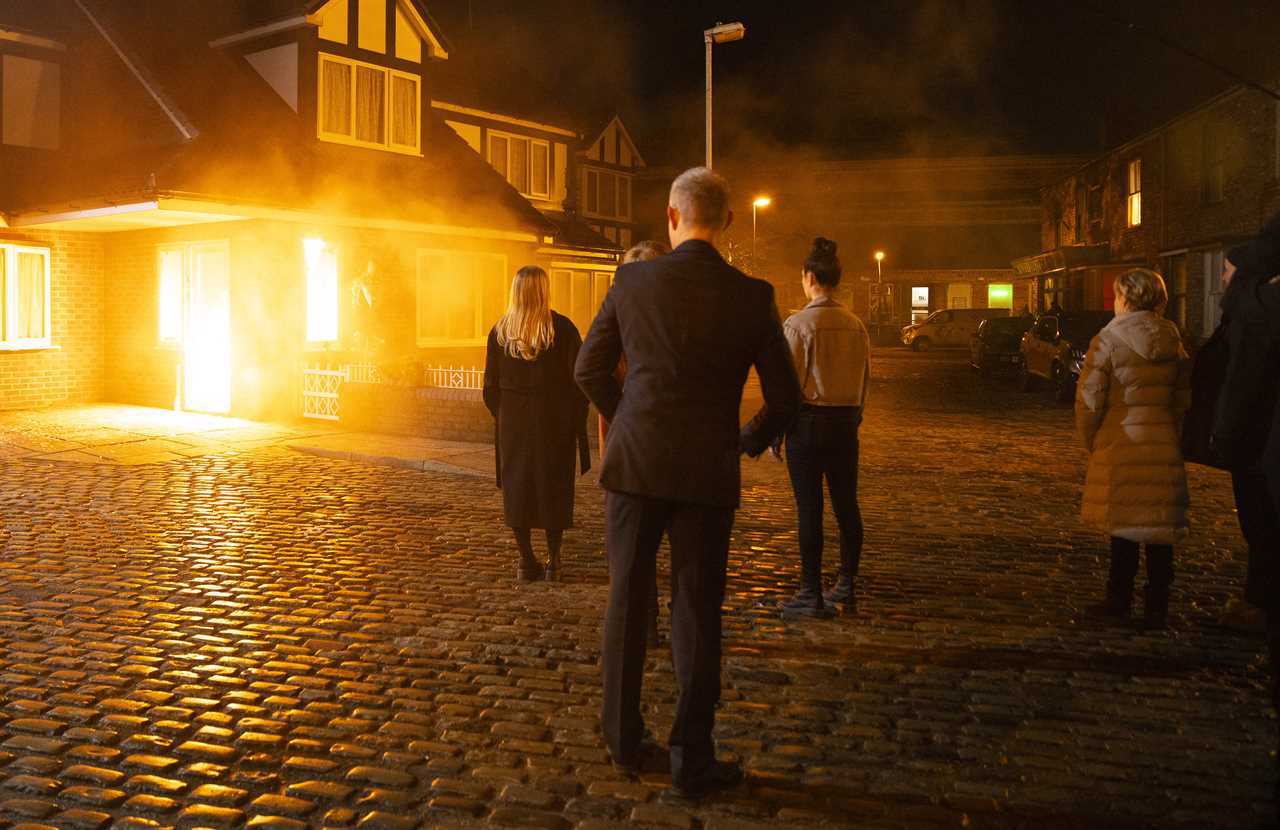 Coronation Street Inferno: Who Survived the Terrifying Blaze?