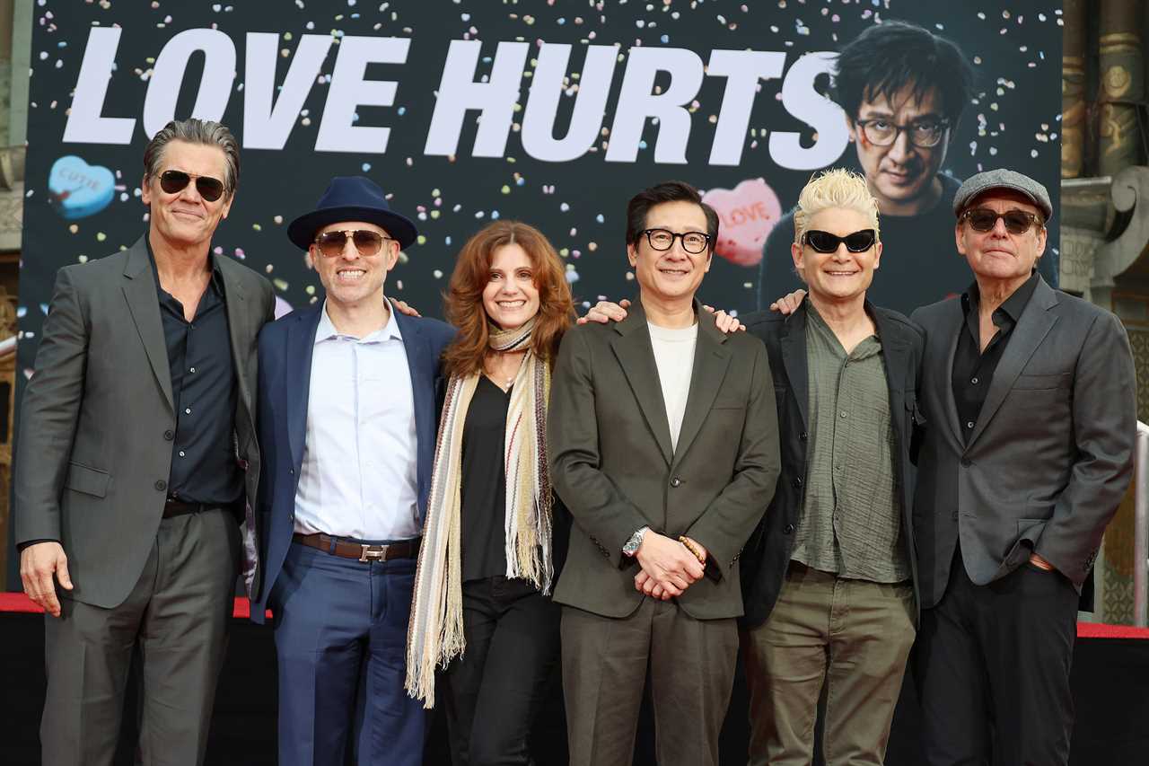 Legendary 80s Movie Cast Reunites for Hollywood Walk of Fame Ceremony